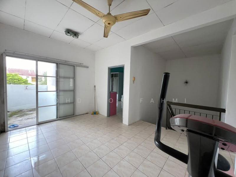 Rumah Teres 2-Tingkat untuk Dijual di Seri Kembangan (Selangor) - Mohd Nor Fahmi - PropertyGuru.com.my