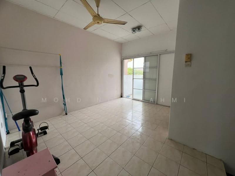 Rumah Teres 2-Tingkat untuk Dijual di Seri Kembangan (Selangor) - Mohd Nor Fahmi - PropertyGuru.com.my