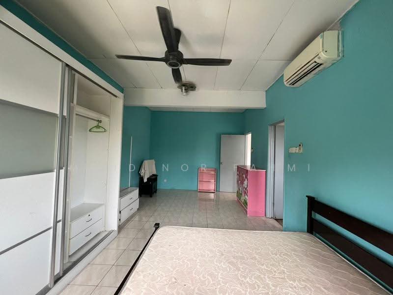 Rumah Teres 2-Tingkat untuk Dijual di Seri Kembangan (Selangor) - Mohd Nor Fahmi - PropertyGuru.com.my