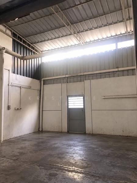 Kilang Teres untuk Disewa di Kawasan Perindustrian Mount Austin (Tebrau) - Kristopher Lee - Interior - PropertyGuru.com.my