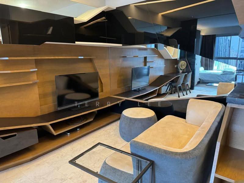 Kediaman Servis untuk Dijual di Verve Suites - Terry Lee - Living Room - PropertyGuru.com.my