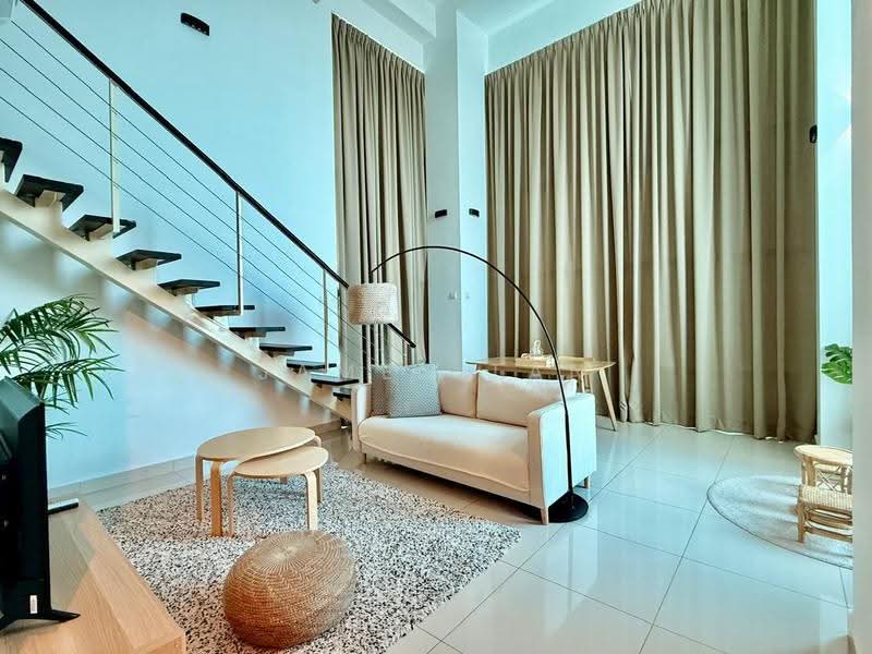 Kediaman Servis untuk Dijual di Maritime Suite - James Tan - Living Room - PropertyGuru.com.my