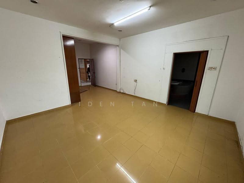 Rumah Teres 1-Tingkat untuk Dijual di Taman Puteri Wangsa (Ulu Tiram) - Iden Tan - Interior - PropertyGuru.com.my