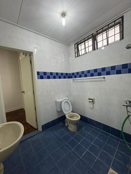 Rumah Teres 2-Tingkat untuk Disewa di Taman Desa Tebrau (Tebrau) - Chia Shien Lim - Bathroom - PropertyGuru.com.my
