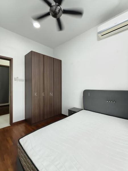 Kediaman Servis untuk Dijual di Crescent Bay Suites (Teluk Bayu) - Ken Chai - PropertyGuru.com.my