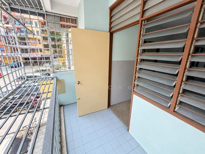 Rumah Flat untuk Dijual di Pandan Mewah - Kelly Chua - Exterior - PropertyGuru.com.my