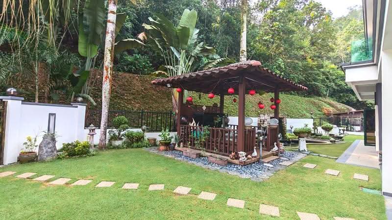 Semi-Detached House for Sale in Ampang Jaya (Ampang) - Steven Lim - Garden - PropertyGuru.com.my