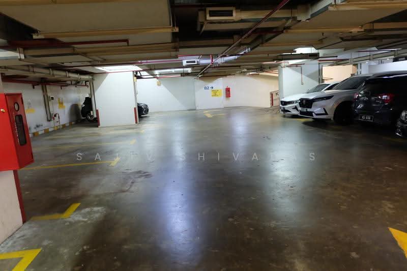 Office for Sale in Kuala Lumpur (Kuala Lumpur) - Sajiv Shivadas - Car Park - PropertyGuru.com.my