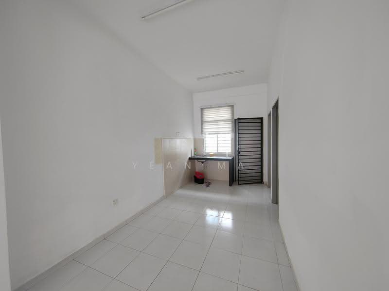 Terraced House for Rent in Taman Kundang Jaya (Rawang) - Yean Ma - Kitchen - PropertyGuru.com.my