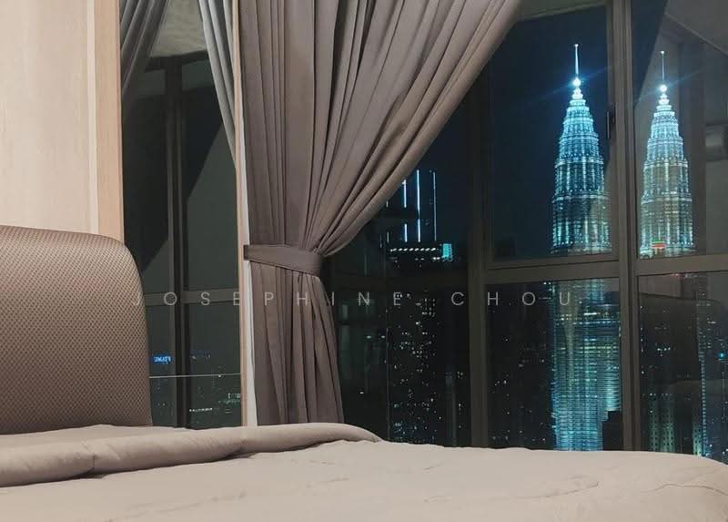 Kediaman Servis untuk Dijual di Setia SKY Residences - Josephine Chou - Bedroom - PropertyGuru.com.my