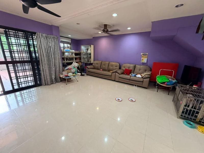 2-storey Terraced House for Sale in Bandar Bukit Raja (Klang) - Chloe Tan - Living Room - PropertyGuru.com.my
