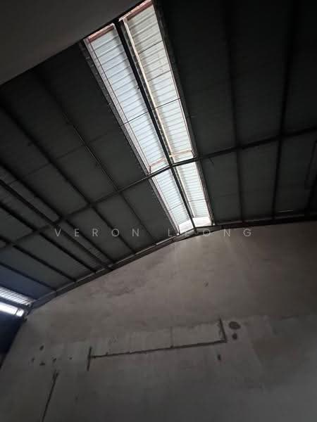 Kilang untuk Disewa di Usj 1 (Subang Jaya) - Veron Leong - Roof - PropertyGuru.com.my