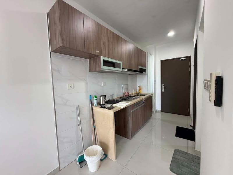 Kediaman Servis untuk Disewa di Country Garden Central Park - Danny Tey - Kitchen - PropertyGuru.com.my