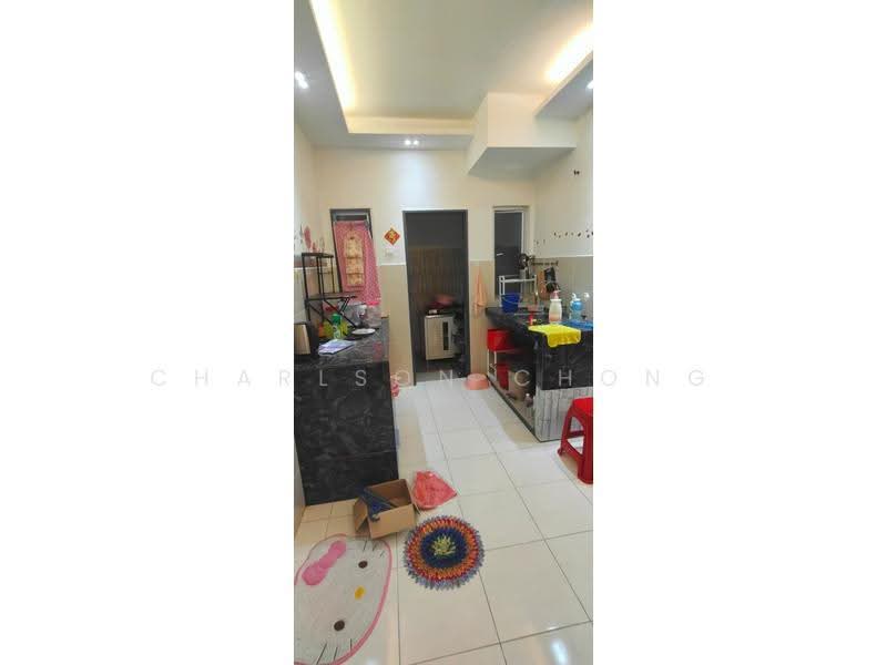 Pangsapuri untuk Dijual di Suria Mewah Residensi - Charlson Chong - Kitchen - PropertyGuru.com.my