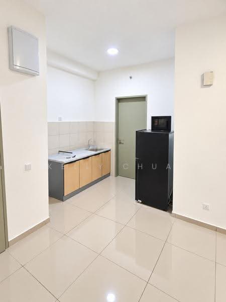 Kediaman Servis untuk Dijual di D'Vervain - Kelly Chua - Kitchen - PropertyGuru.com.my