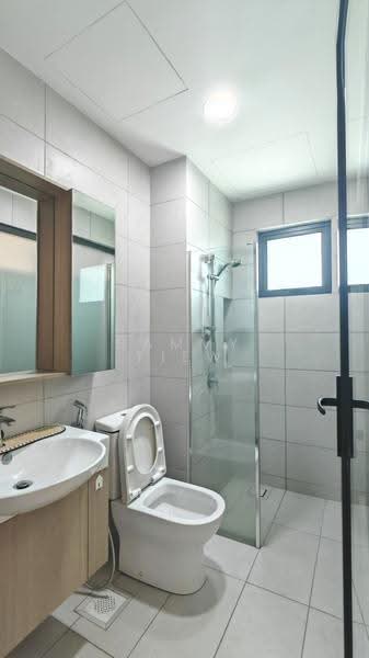 Service Residence for Rent at Sinaran @ Utropolis - Sammy Tiew - Bathroom - PropertyGuru.com.my