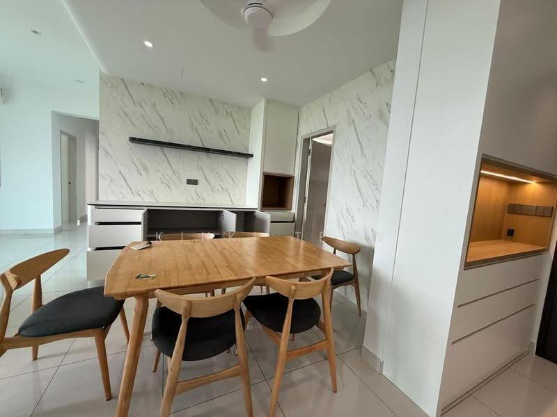 Condominium for Rent at D'Suites Akasia Horizon @ Horizon Hills - Kinki Teow - Dining Room - PropertyGuru.com.my