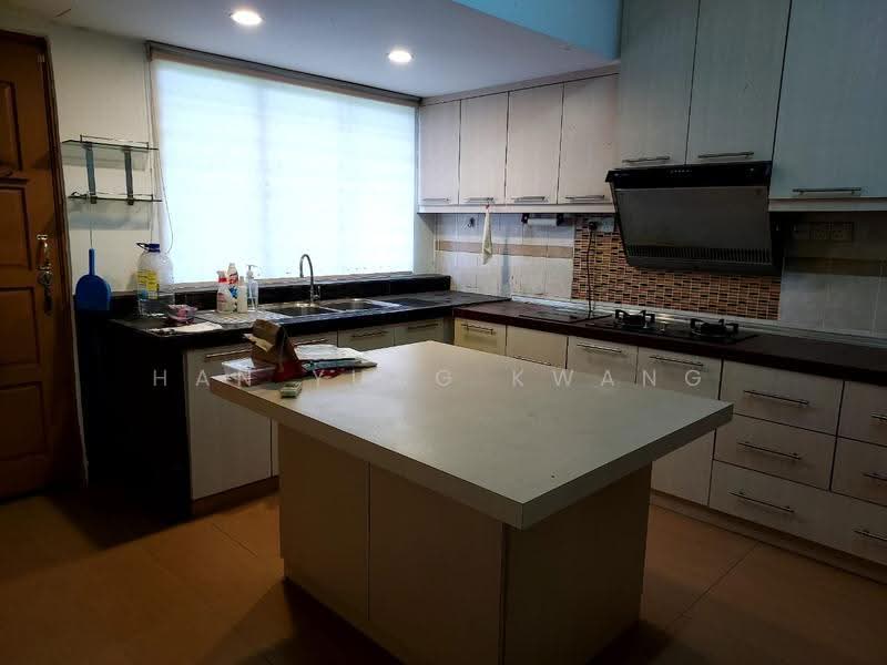 Rumah Teres 2-Tingkat untuk Dijual di Putra Heights (Subang Jaya) - Han Yung Kwang - Kitchen - PropertyGuru.com.my