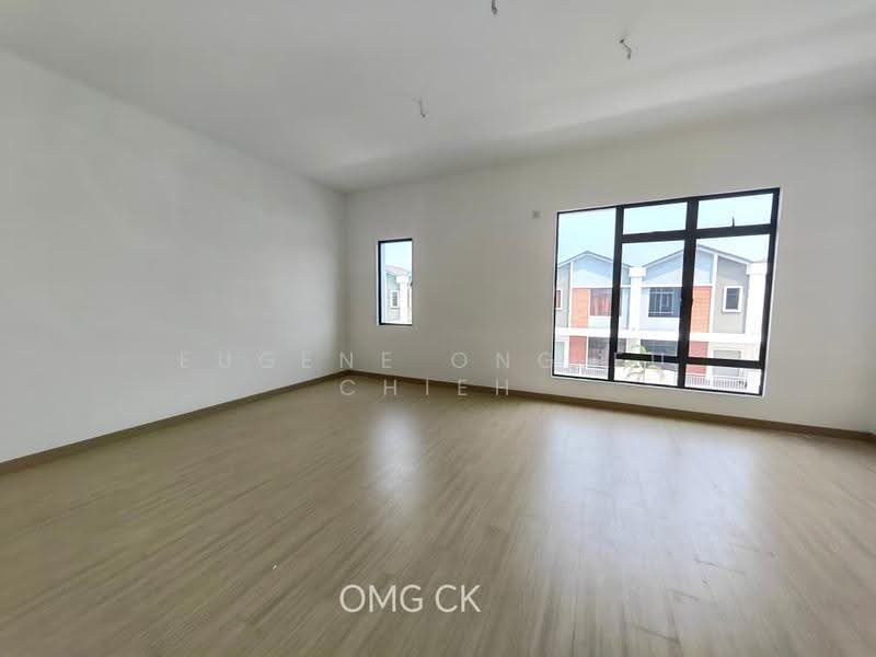 Rumah Teres 2-Tingkat untuk Dijual di Jenjarom (Selangor) - Eugene Ong Eu chieh - Living Room - PropertyGuru.com.my