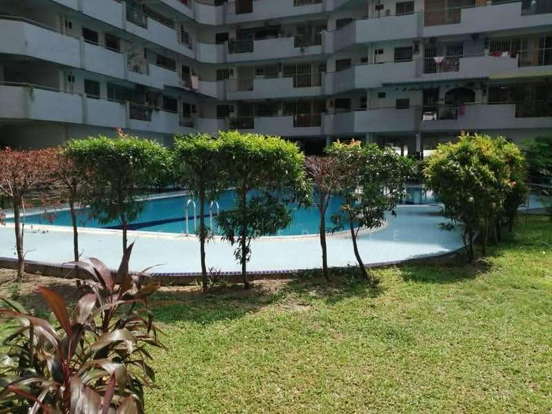 Pangsapuri untuk Dijual di Eastern Court - Jennifer Lee - Exterior - PropertyGuru.com.my