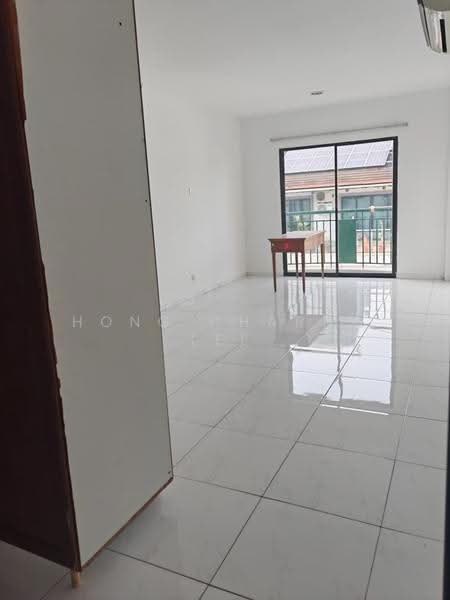 Condominium for Rent at Polo Park - Hong Charng Lee - Living Room - PropertyGuru.com.my