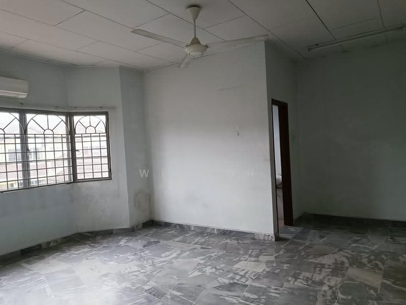 Rumah Teres untuk Dijual di Semenyih (Selangor) - Wil Koh - Living Room - PropertyGuru.com.my