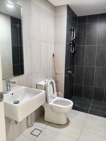 Service Residence for Rent at Teja @ Subang Jaya City Centre (SJCC) - Benedict Tan - Bathroom - PropertyGuru.com.my
