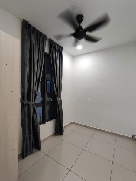 Service Residence for Sale at Kenwingston Avenue - Tobey G - Bedroom - PropertyGuru.com.my