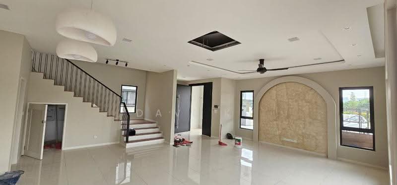 Semi-Detached House for Sale in Telok Panglima Garang (Selangor) - Dave KS - Living Room - PropertyGuru.com.my