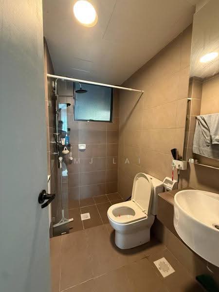 Service Residence for Rent at ARC @ Austin Hills - MJ Lai - Bathroom - PropertyGuru.com.my