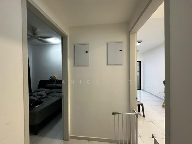 Kediaman Servis untuk Dijual di Sky Trees - Janice Teo - Bedroom - PropertyGuru.com.my