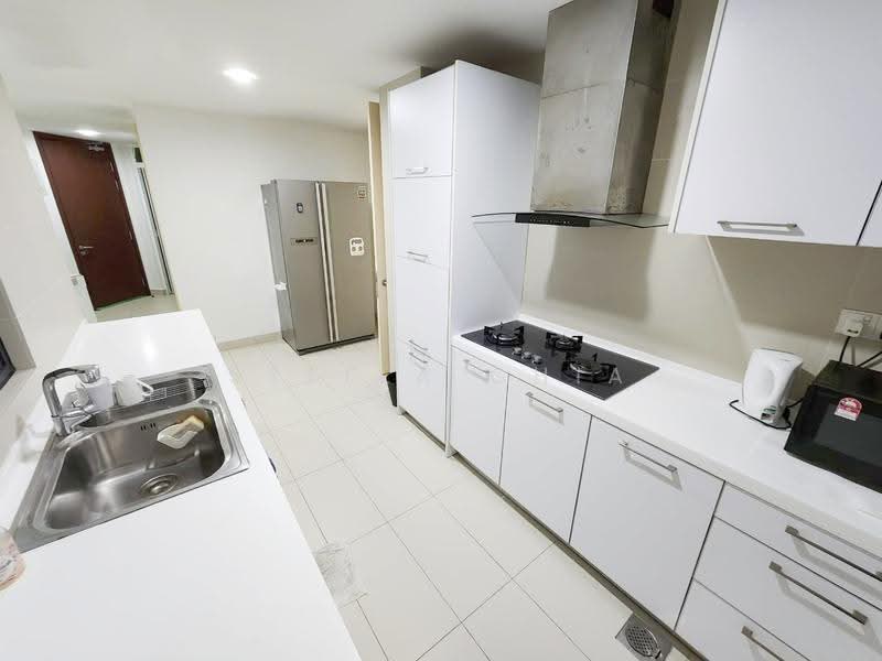Condominium for Rent at The Straits View Condominium - Stella Chia - Kitchen - PropertyGuru.com.my