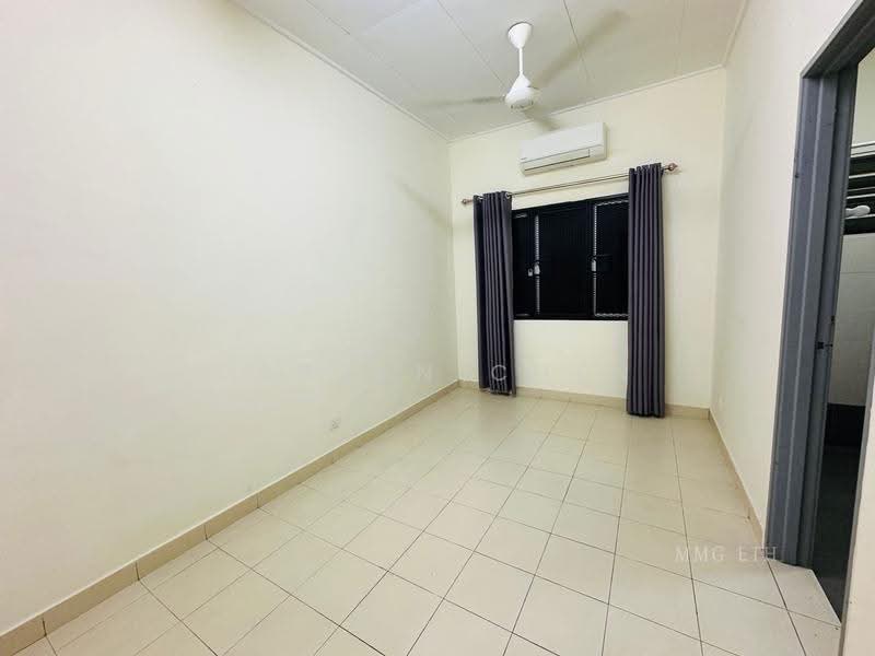2-storey Terraced House for Sale in Bukit Raja (Selangor) - Darren Chen - Interior - PropertyGuru.com.my