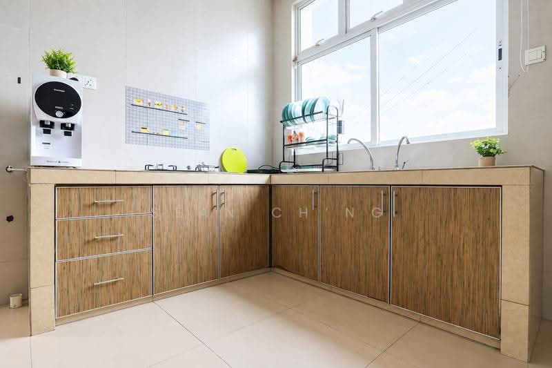 Rumah Berkembar untuk Disewa di Taman Desa Ros (Kajang) - Sean Ch’ng - Kitchen - PropertyGuru.com.my