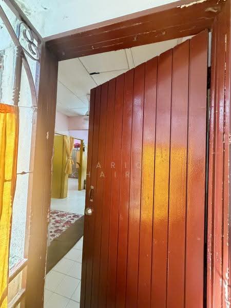 Flat for Sale at Desa Permai Indah Flat - Fariq Khairil - Entrance - PropertyGuru.com.my
