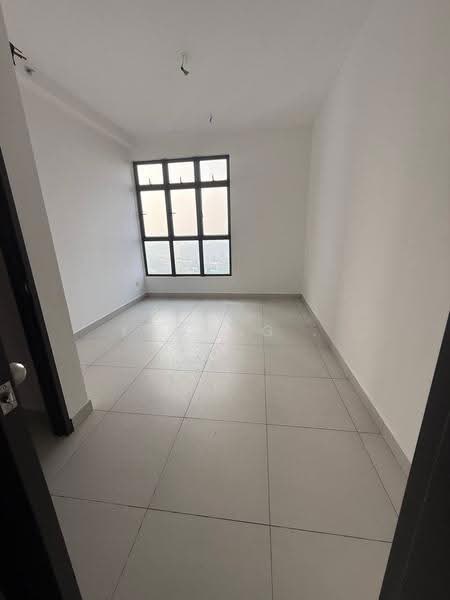 Kediaman Servis untuk Dijual di RESIDENSI IDAMAN RIA - Yucong . - Interior - PropertyGuru.com.my