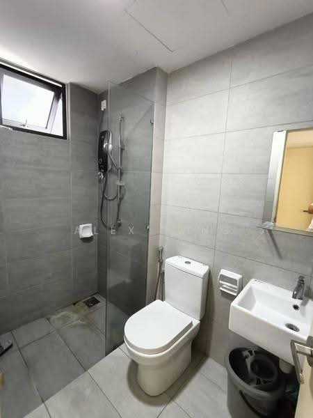 Kediaman Servis untuk Disewa di Ashino @ Gravit8 - Alex Tong - Bathroom - PropertyGuru.com.my