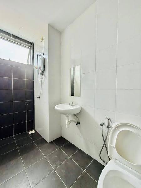 Service Residence for Rent at The Zizz @ Damansara North - Naim Kassim - PropertyGuru.com.my