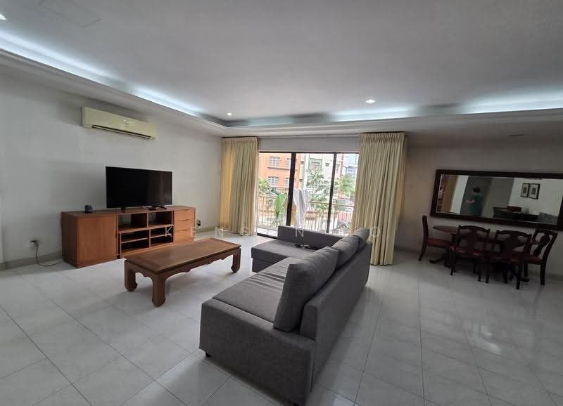 Kondominium untuk Dijual di Catalina Villa - Kenson Ho - Living Room - PropertyGuru.com.my
