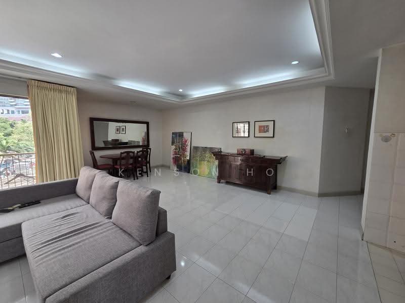 Kondominium untuk Dijual di Catalina Villa - Kenson Ho - Living Room - PropertyGuru.com.my