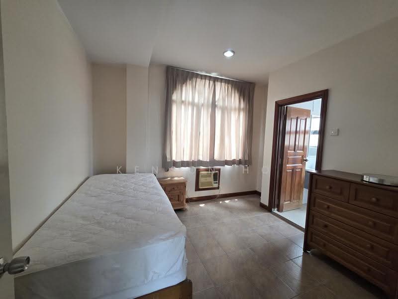 Kondominium untuk Dijual di Catalina Villa - Kenson Ho - Bedroom - PropertyGuru.com.my