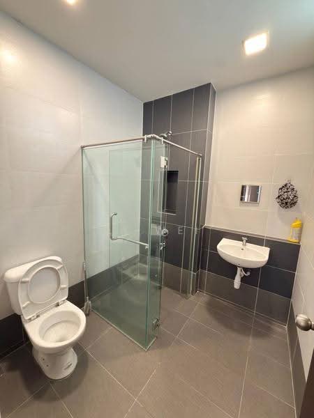 Rumah Kluster untuk Disewa di Taman Adda Heights (Tebrau) - Li Wei - Bathroom - PropertyGuru.com.my