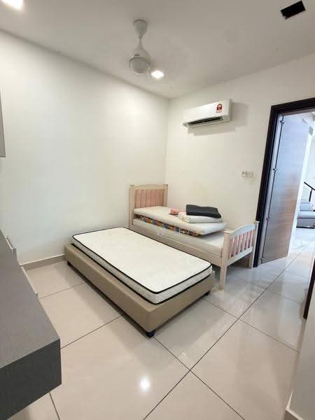Rumah Kluster untuk Disewa di Taman Adda Heights (Tebrau) - Li Wei - Bedroom - PropertyGuru.com.my