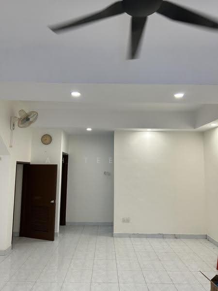 2-storey Terraced House for Rent in Taman Johor Jaya (Johor Bahru) - Ah Tee Goh - Interior - PropertyGuru.com.my