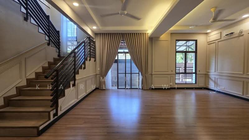 Rumah Teres 2-Tingkat untuk Dijual di Bukit Jelutong (Shah Alam) - Muhd Khairulnawawi Kamaruddin - Living Room - PropertyGuru.com.my