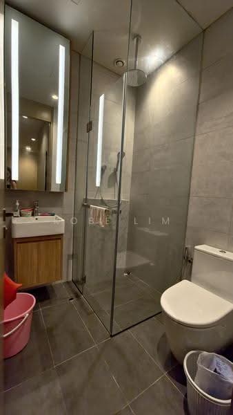 Service Residence for Sale at The Conlay - Kobe Lim - Bathroom - PropertyGuru.com.my