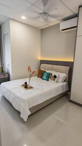Kediaman Servis untuk Disewa di Edelweiss @ Tropicana Gardens - Alvin Phoon - Bedroom - PropertyGuru.com.my