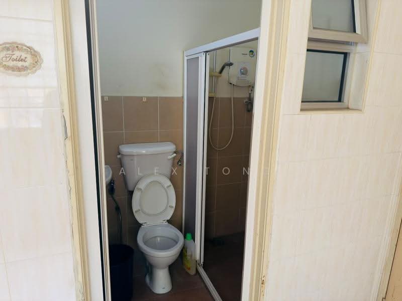 Rumah Berkembar untuk Disewa di Taman Saga (Klang) - Alex Tong - PropertyGuru.com.my
