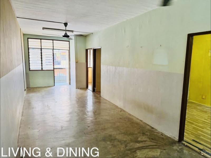 Rumah Flat untuk Dijual di Pandan Mewah - Kow Tze Fui - Living Room - PropertyGuru.com.my