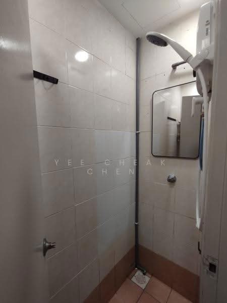 Kediaman Servis untuk Disewa di Casa Subang - Yee Cheak Chen - Bathroom - PropertyGuru.com.my